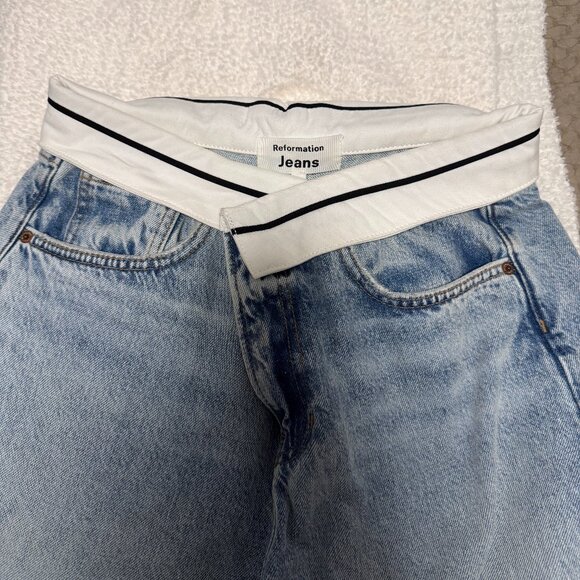 Reformation Jeans - Picture 1 of 5